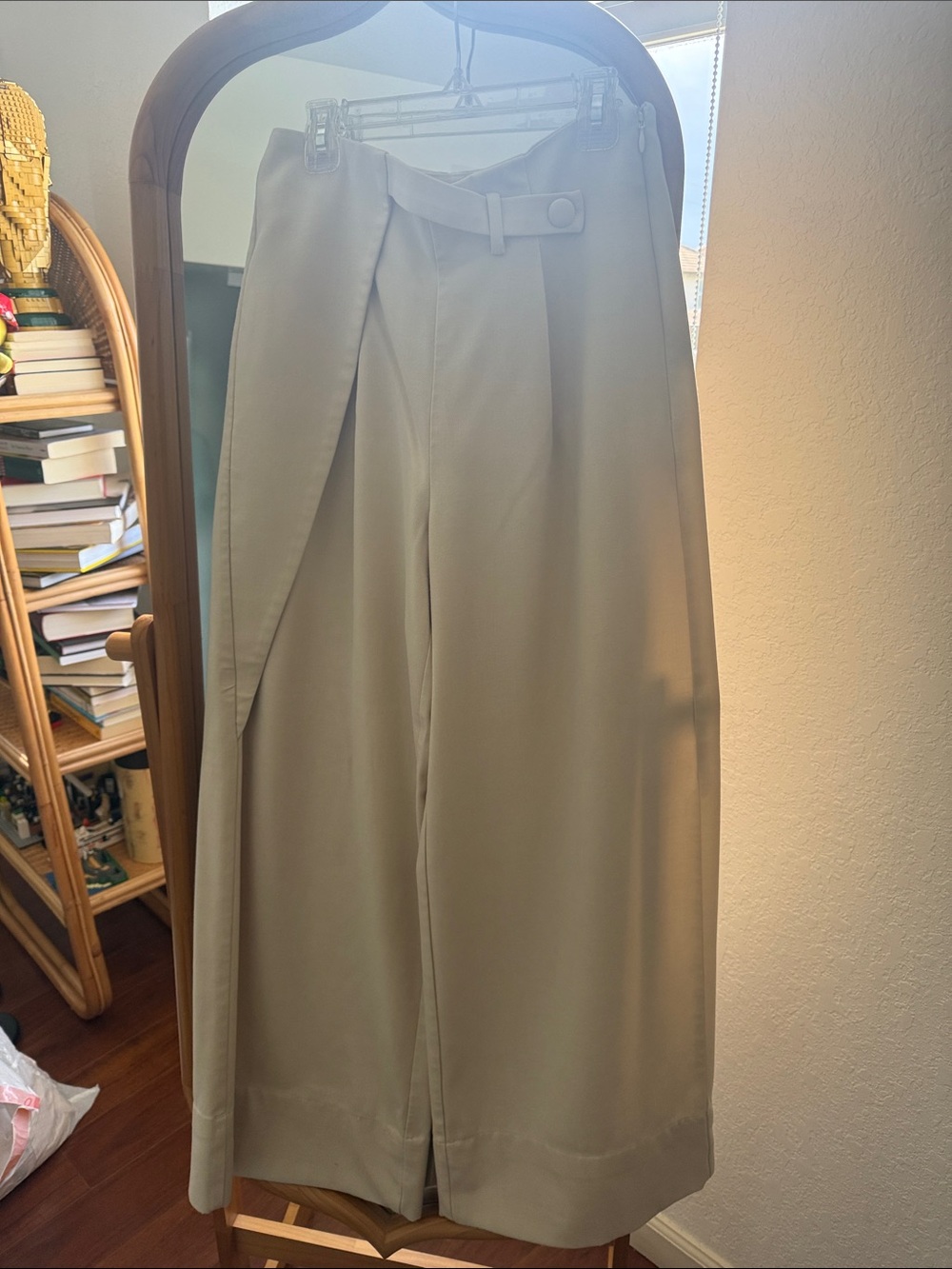 Wide-Leg Women’s Dress Pants in Light Beige